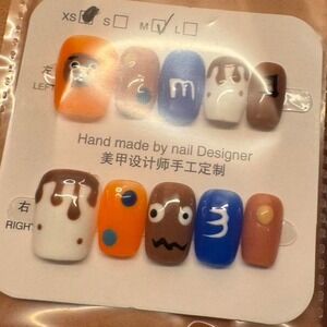 Cartoon Press On Nails‎ M&M Fake Nails